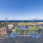 Casa Cafarelli - Bright With Stunning View شقة *
