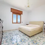 Casa Cafarelli - Bright With Stunning View شقة *