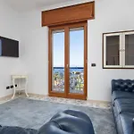 Casa Cafarelli - Bright With Stunning View شقة