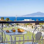 Casa Cafarelli - Bright With Stunning View سورينتو