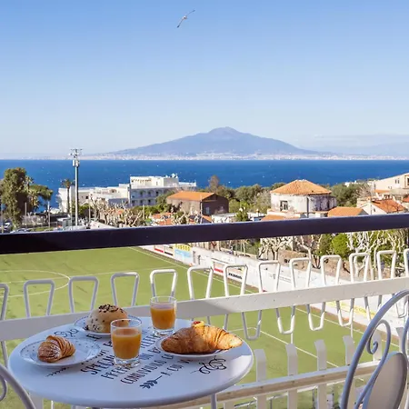 Casa Cafarelli - Sorrento Center - Vesuvius View * 소렌토