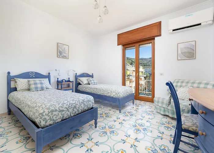 Casa Cafarelli - Bright With Stunning View Apartman