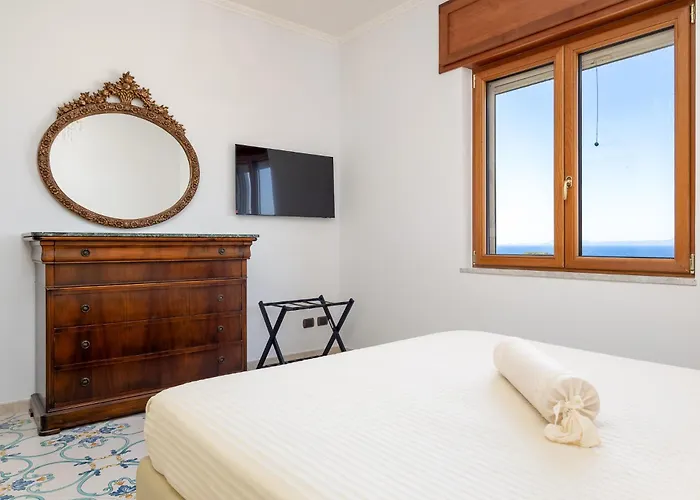 Casa Cafarelli - Bright With Stunning View