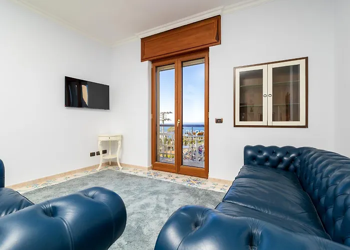 Casa Cafarelli - Bright With Stunning View *