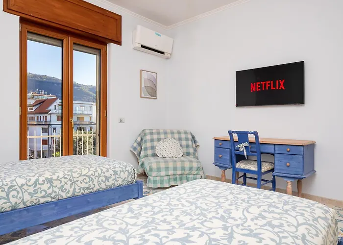 Casa Cafarelli - Bright With Stunning View *