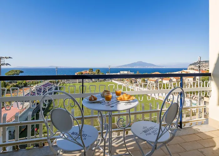 Casa Cafarelli - Bright With Stunning View アパート ソレント