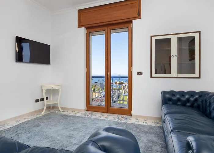 Casa Cafarelli - Bright With Stunning View アパート